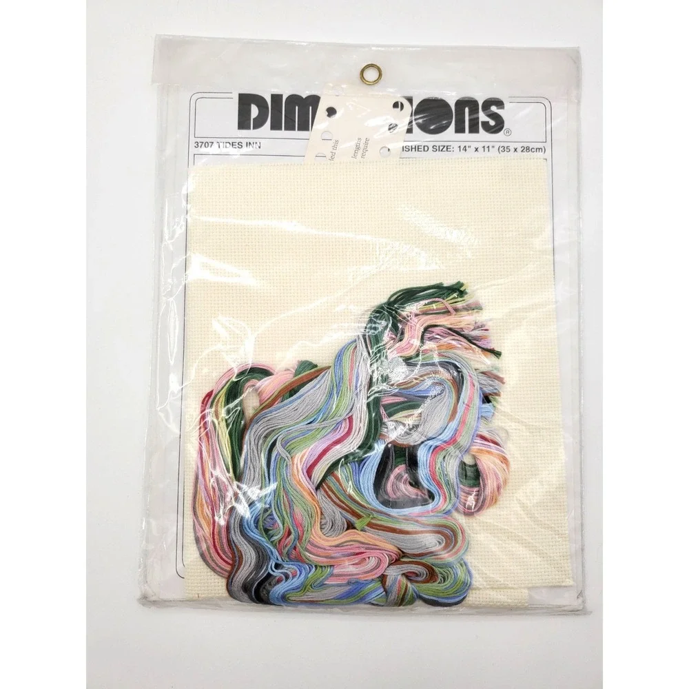 Dimensions Cross Stitch Kit 'Tides Inn' Mildred Sands Kratz